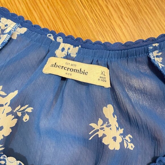 Abercrombie Blue Floral Blouse - XL Youth - Picture 6 of 9